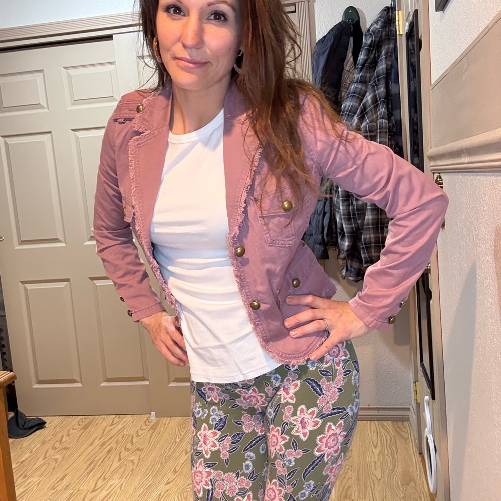 Pink Blazer with Relaxed Fit and Ribbed Cuffs